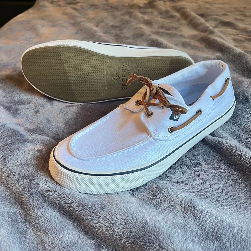 Sperry boat shoes white